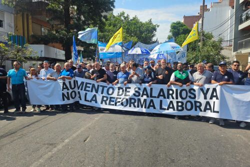 El Frente de Sindicatos Unidos marcha en Córdoba contra la reforma laboral