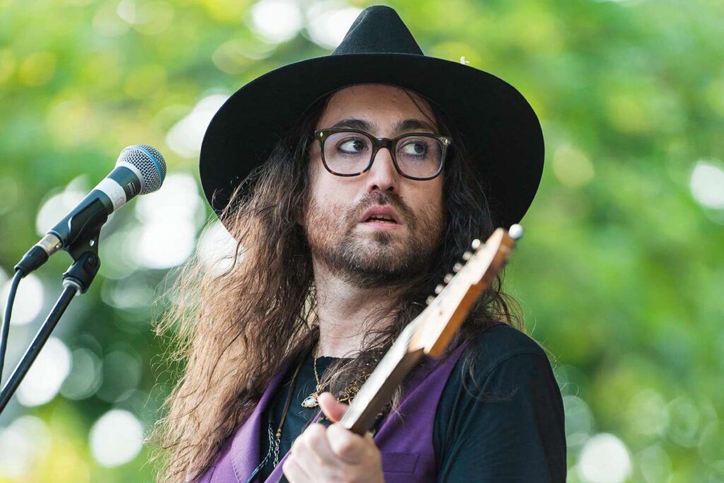 Distopía, humor y surrealismo musical: The Claypool Lennon Delirium redobla su apuesta