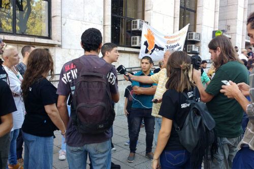 Rosario: comienza el juicio a 21 policías por un caso de violencia institucional