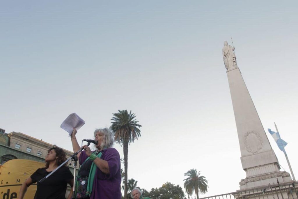 Sin feminismos no hay futuro: mujeres y diversidades unieron luchas en la marcha del 8M