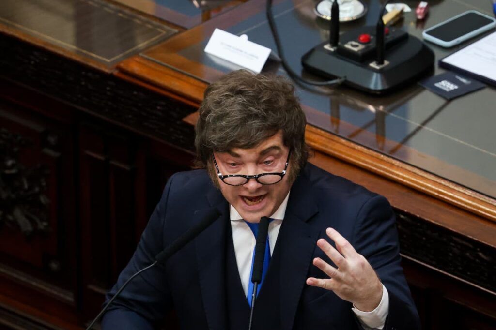 Tibia reacción de los empresarios a los insultos de Milei en su discurso del domingo 1 Tibia reacción de los empresarios a los insultos de Milei en su discurso del domingo