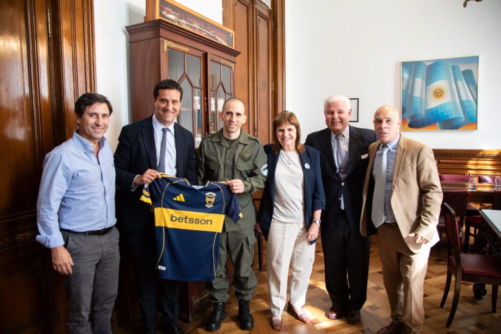 Patricia Bullrich logró tener su encuentro con el gendarme Nahuel Gallo en el Senado