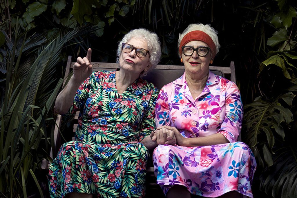 Agenda de espectáculos con lo mejor de la semana: AC/DC, Boy Olmi, Manuel Puig en teatro y películas para ver a 50 años del golpe