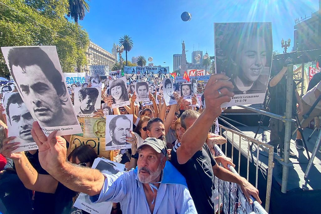 El 24M desbordó las calles en una demostración histórica de Memoria, Verdad y Justicia 3 El 24M desbordó las calles en una demostración histórica de Memoria, Verdad y Justicia
