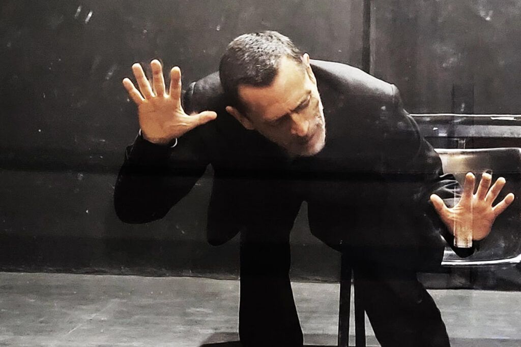 Agenda de espectáculos con lo mejor de la semana: Juana Molina, AC/DC, Tan Biónica, La Bomba de Tiempo y mucho, mucho teatro 4 Agenda de espectáculos con lo mejor de la semana: Juana Molina, AC/DC, Tan Biónica, La Bomba de Tiempo y mucho, mucho teatro