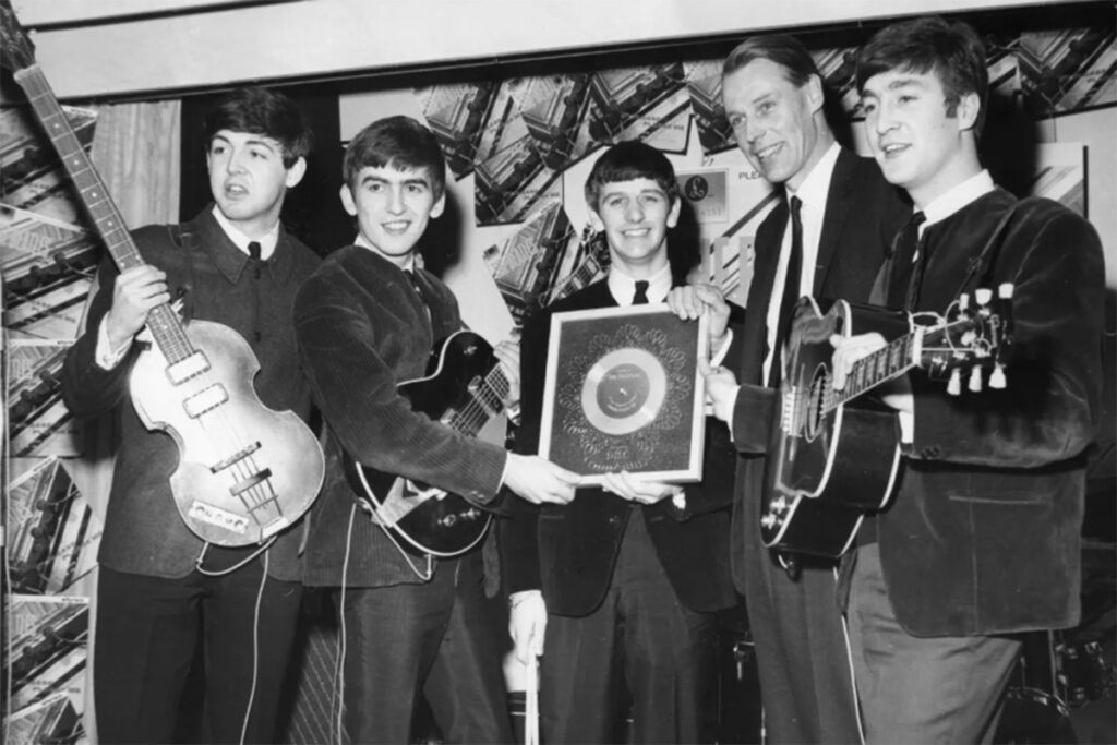 Diez años sin George Martin: el productor que convirtió a los Beatles en una revolución sonora