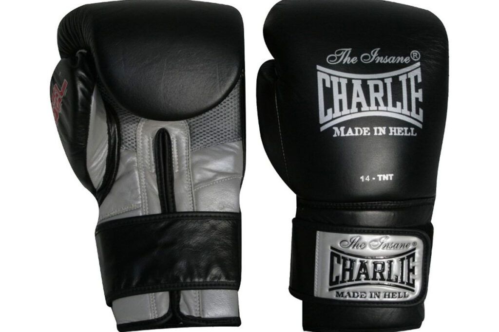 Ping pong con Débora Nishimoto: “En el teatro me siento más libre porque no me encasillan por mis rasgos”