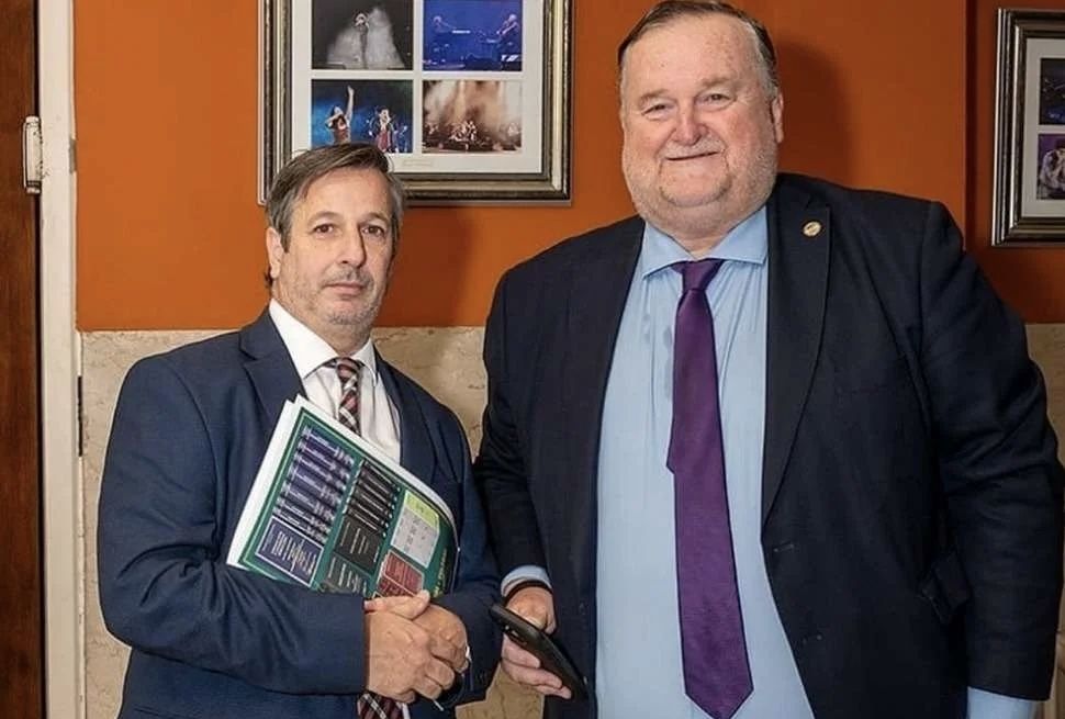 Los jueces, fiscales y defensores bonaerenses le pidieron a la Provincia participar de las paritarias