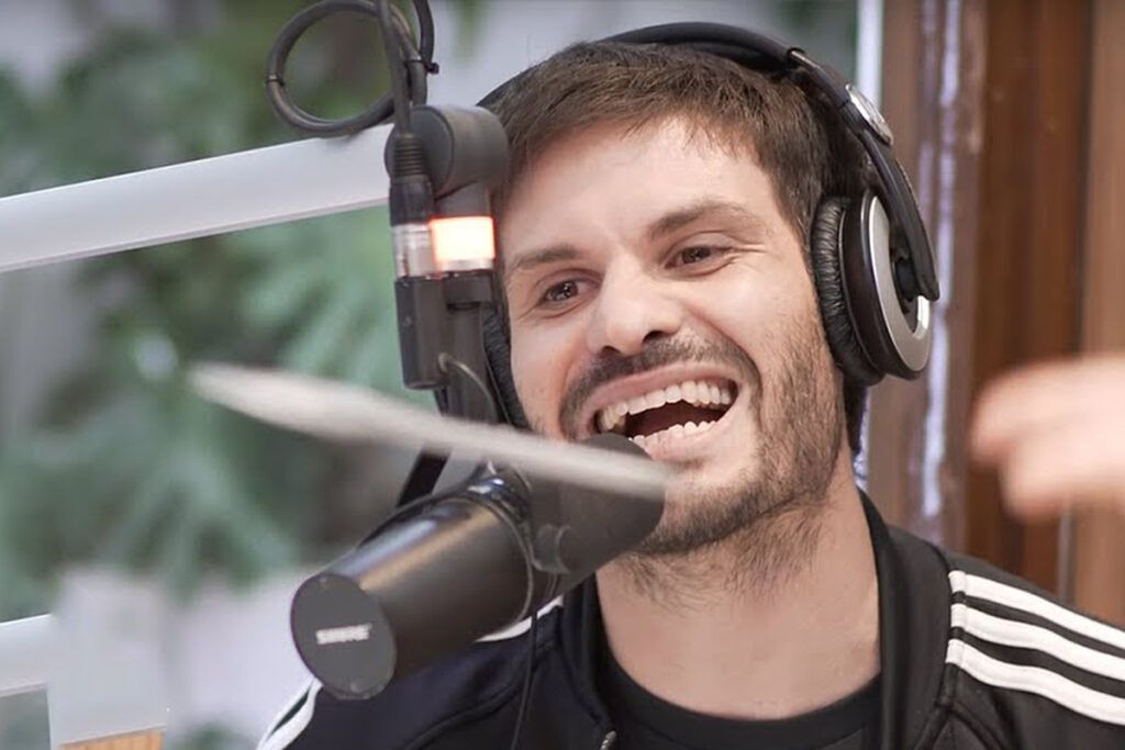 Golpearon en la calle al periodista Lucas Román y apuntó al clima de violencia tras los discursos de Milei