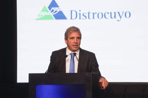 El mal menor del círculo rojo: tolera el maltrato de Milei pero acumula reformas a medida