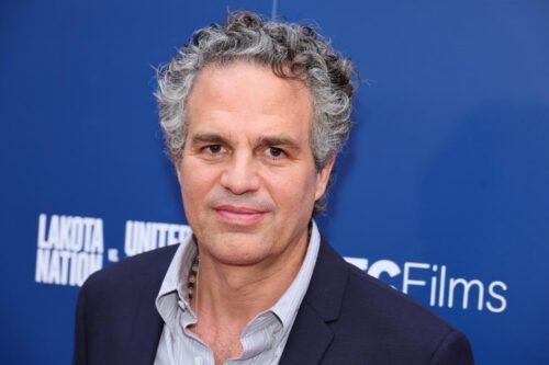 Mark Ruffalo acusa a EE.UU. e Israel de atacar Irán por intereses económicos y políticos