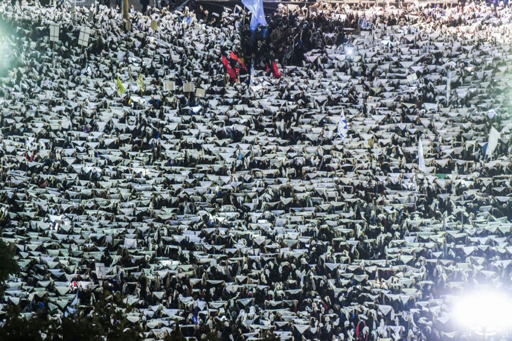Un pueblo que avala las políticas de Memoria, Verdad y Justicia y valora el rol de los organismos de Derechos Humanos 2 Un pueblo que avala las políticas de Memoria, Verdad y Justicia y valora el rol de los organismos de Derechos Humanos