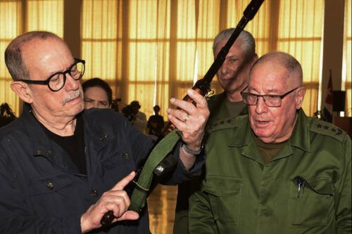 Con la consigna “Cuba no está sola” el convoy humanitario llega a la isla