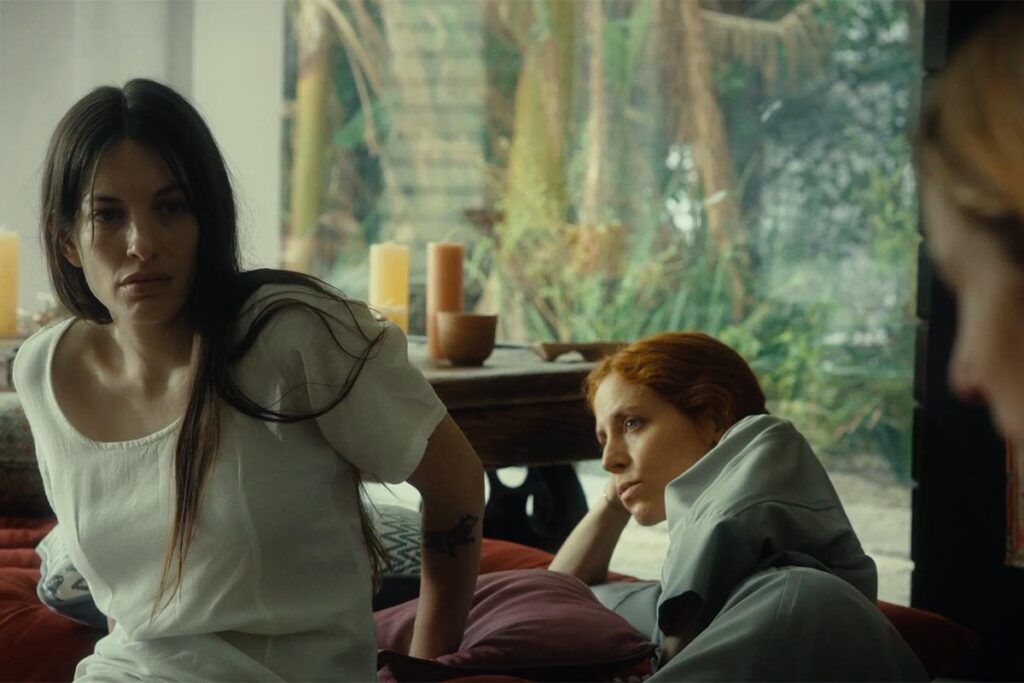 Inés Efron lidera una inquietante secta en “Soy tu mensaje”: “Es una lectura sobre la humanidad”