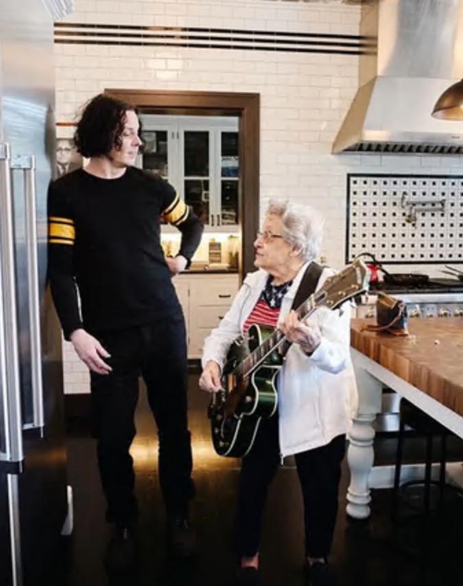 Jack White despidió a su madre con un emotivo mensaje