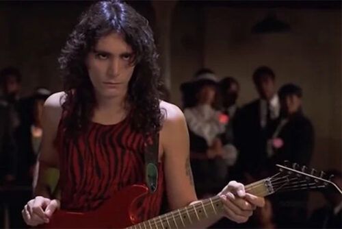 «Crossroads», la curiosa película que reivindica a Robert Johnson, lo traiciona con Paganini y sólo es recordada porque lanzó a Steve Vai a las grandes audiencias