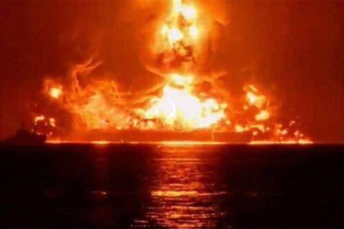 Dos buques petroleros fueron atacados y evacuados en el estrecho de Ormuz