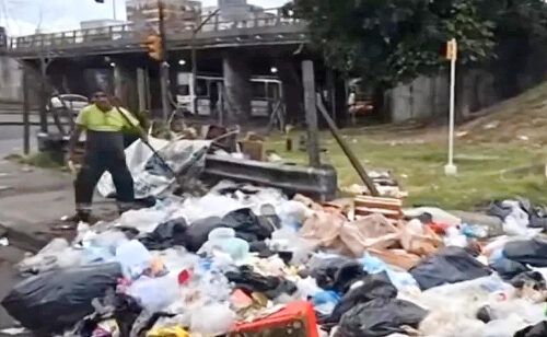 Fuerte cruce entre la Ciudad de Buenos Aires y Tres de Febrero por un basural en Ciudadela