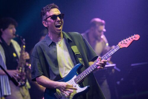 Cory Wong hizo bailar al C Art Media con una máquina perfecta de funk y precisión