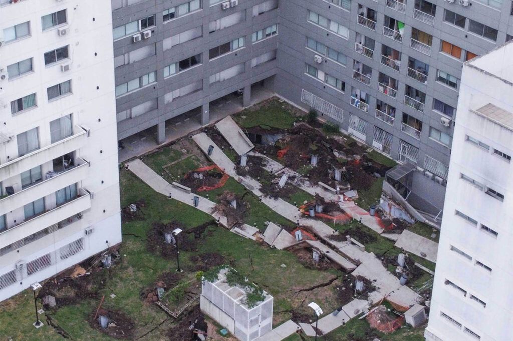 No saber si volvés a casa: el drama de las 175 familias del derrumbe en Parque Patricios 1 No saber si volvés a casa: el drama de las 175 familias del derrumbe en Parque Patricios