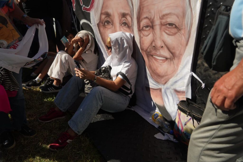 Son sin cuenta: crónica de una multitud que no va a desaparecer