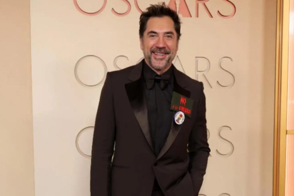 Oscar 2026: Javier Bardem se vistió de héroe y dijo "No a la guerra" y "Palestina libre"