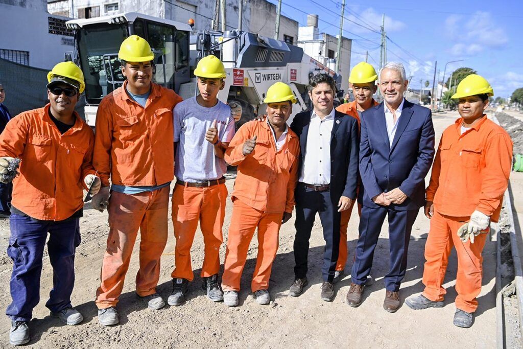 Al inaugurar obras en La Plata, Alak brindó su “apoyo incondicional” a la candidatura presidencial 2027 de Kicillof