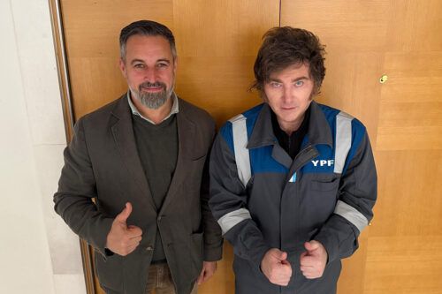 Milei se reunió con Santiago Abascal y Jesús Huerta de Soto durante su gira en Madrid