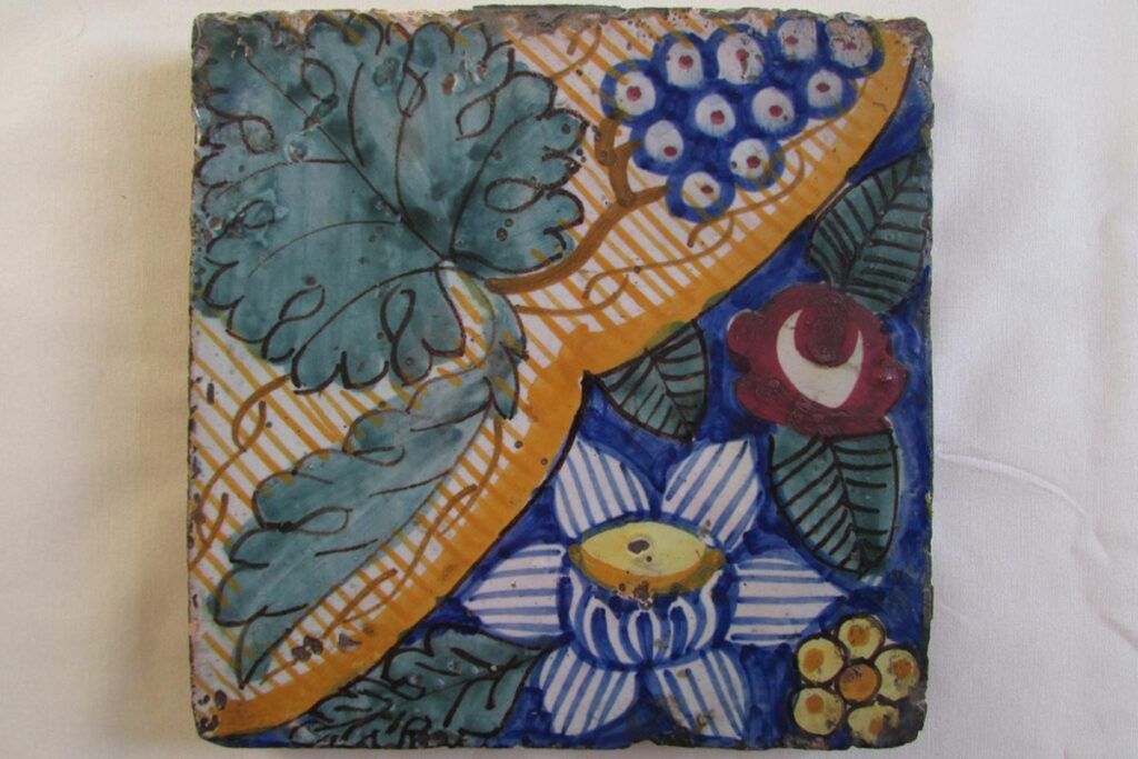 35 azulejos franceses y españoles, su historia en el Río de la Plata