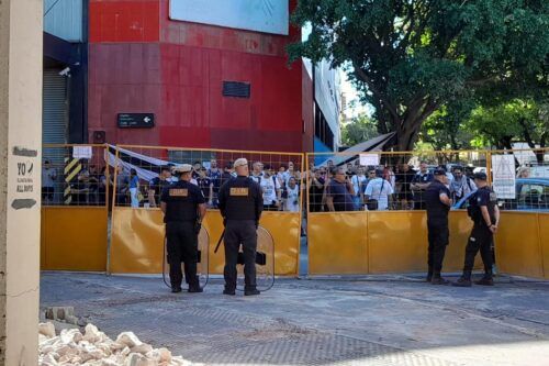 La Ciudad demolió el muro de un exinstituto de menores que está en proceso legislativo para cederlo al Club All Boys