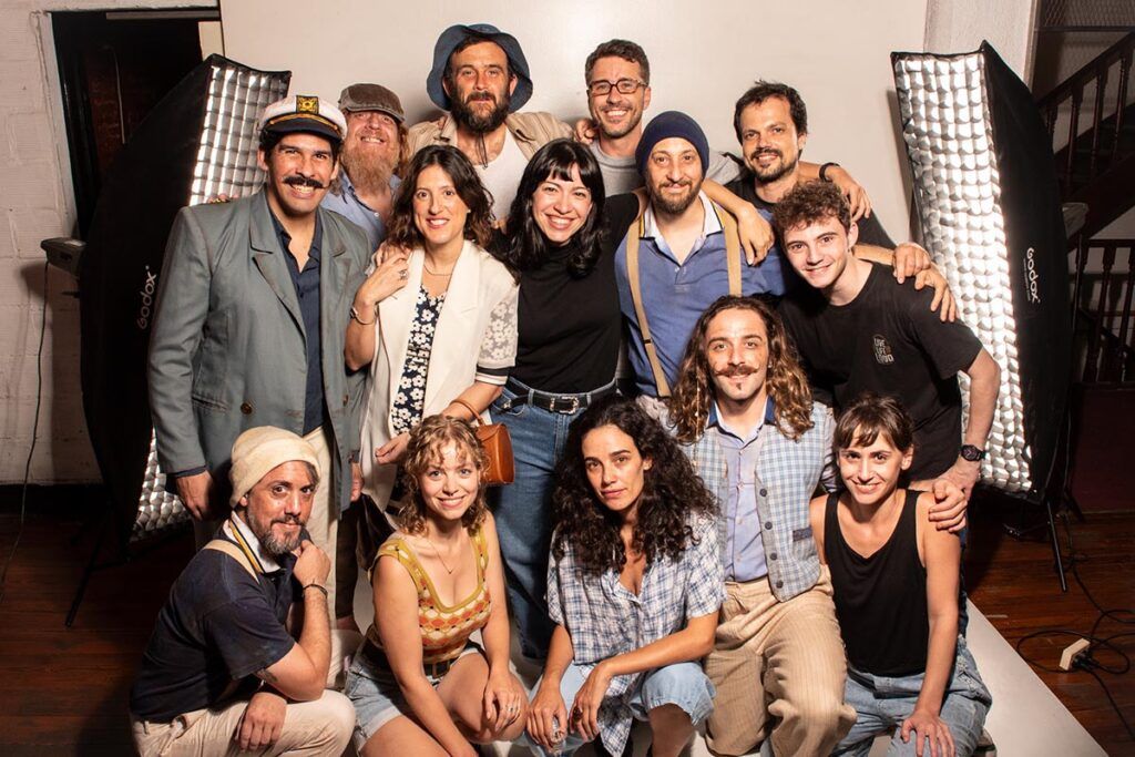 "Ruido de mar": duelo, poesía y una historia que se resiste a terminar