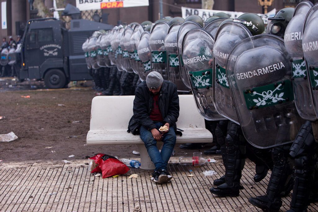 Ser migrante en la Argentina de Milei