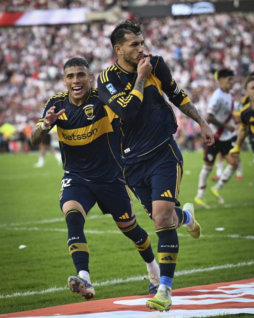 Superclásico: con gol de penal de Paredes, Boca venció con autoridad al River de Coudet y lo dejó sin invicto 1 Leandro Paredes Boca River