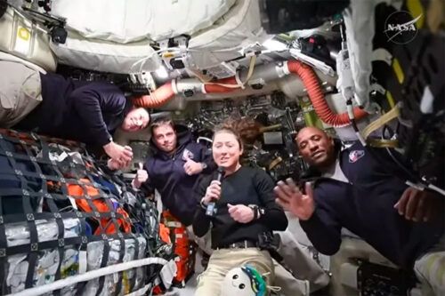 Artemis II superó contratiempos y ya viaja hacia la órbita lunar