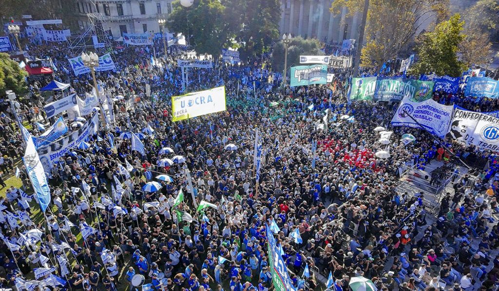 La única verdad es la lucha: los gritos de una Plaza de Mayo contra el ajuste libertario