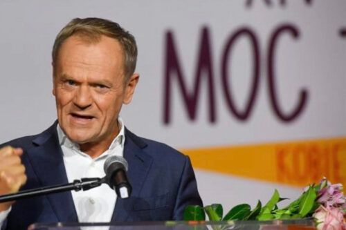 Primer ministro de Polonia augura una derrota de Orbán en las elecciones de Hungría