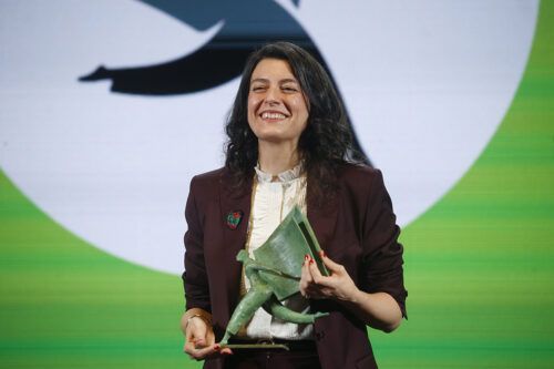 Samanta Schweblin es la ganadora del premio Aena de Narrativa Hispanoamerciana por “El buen mal”