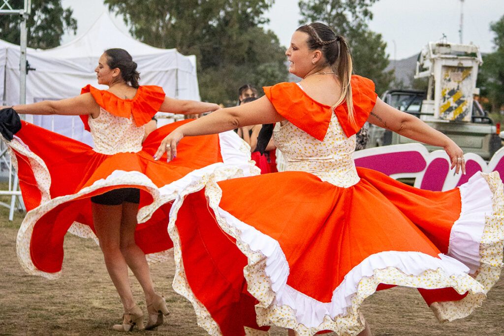 El suelo bonaerense se prepara para vivir la vendimia y hasta la marcha de los bombos