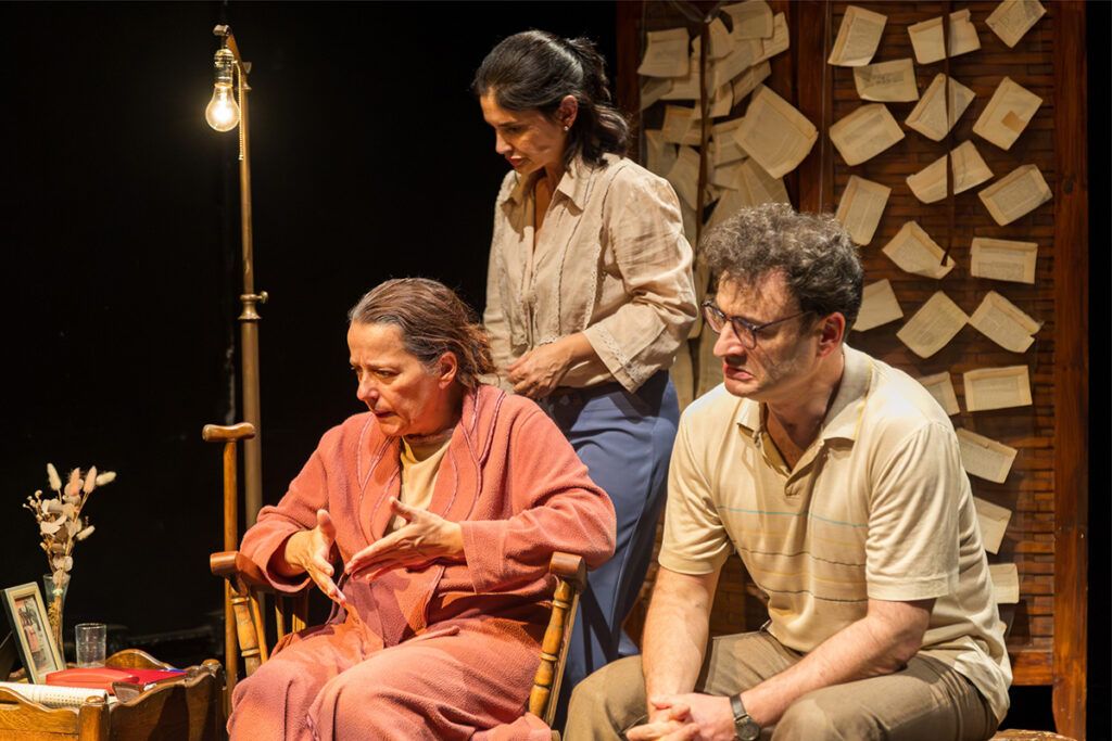 "La salud de los enfermos" convoca a Gabriel Schapiro y Cecilia Cósero para recrear a Cortázar 1 "La salud de los enfermos" convoca a Gabriel Schapiro y Cecilia Cósero para recrear a Cortázar