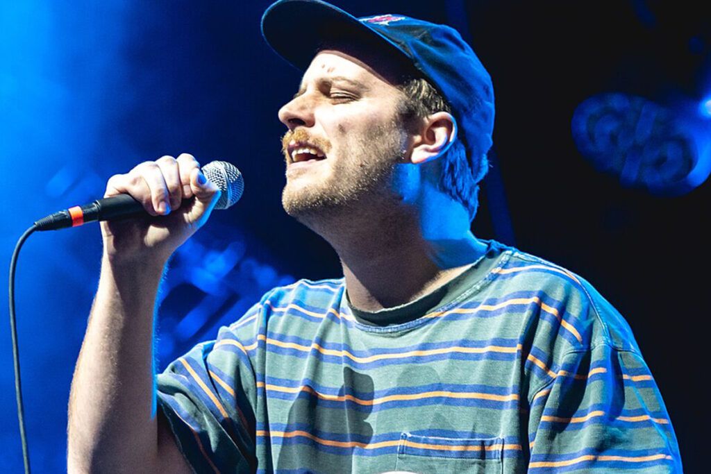 Agenda de espectáculos con lo mejor de la semana: Bad Religion, Dolina y Sztajnszrajber, Maggie Cullen, Adriana Calcanhotto y Cazzu en el cine