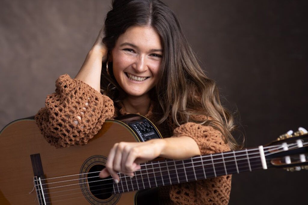 Agenda de espectáculos con lo mejor de la semana: Bad Religion, Dolina y Sztajnszrajber, Maggie Cullen, Adriana Calcanhotto y Cazzu en el cine