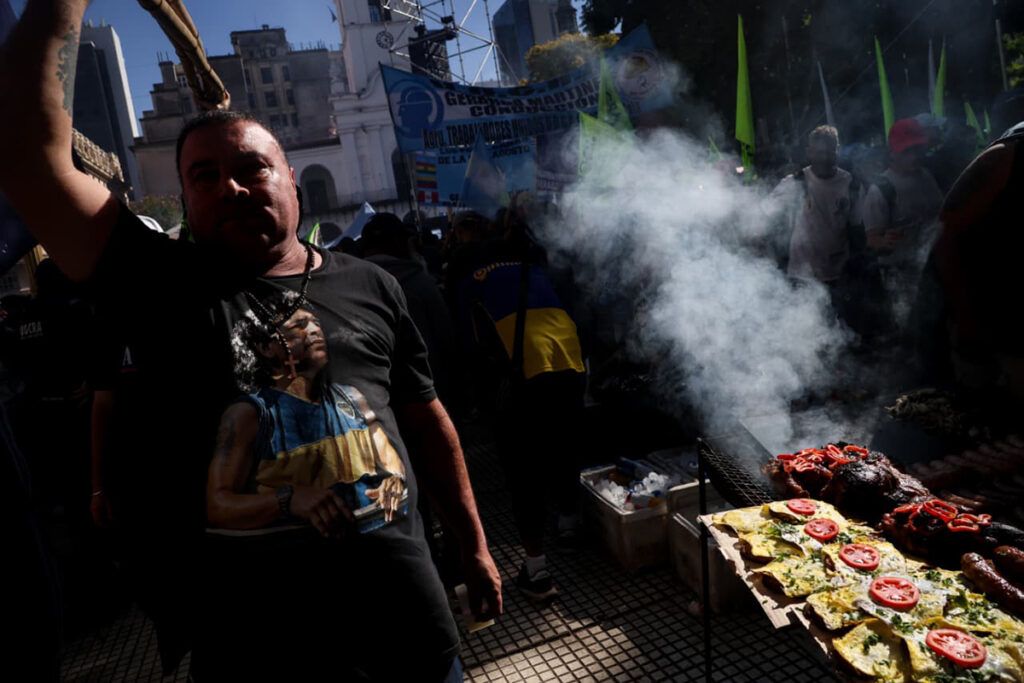 La única verdad es la lucha: los gritos de una Plaza de Mayo contra el ajuste libertario