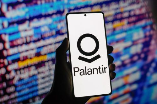 Palantir, el chiche que compite con el armamento nuclear