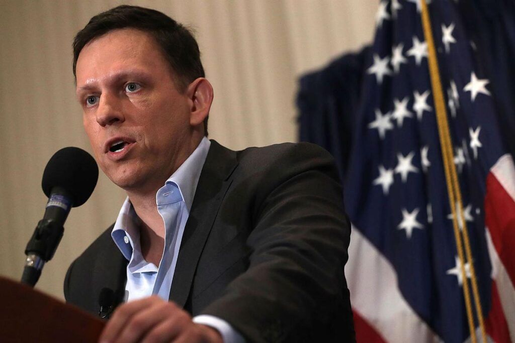 Quién es Peter Thiel, el magnate tecnócrata que se reúne con Milei en Casa Rosada y no cree en la democracia
