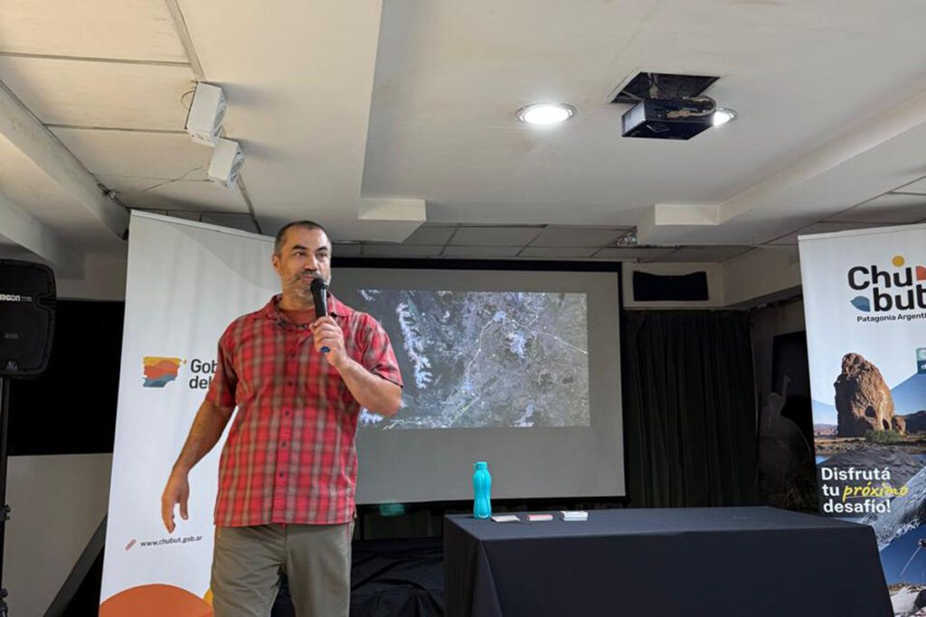 Esquel prepares to see the ring of fire 2027