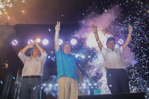 En un loop interminable, los peruanos eligen a su 10° presidente en una década