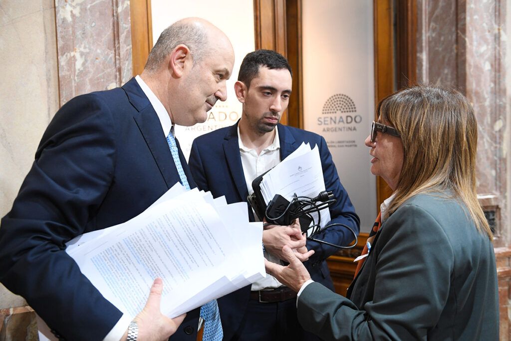 “Inviolabilidad de la propiedad privada”, un sinónimo de extranjerización 3 “Inviolabilidad de la propiedad privada”, un sinónimo de extranjerización