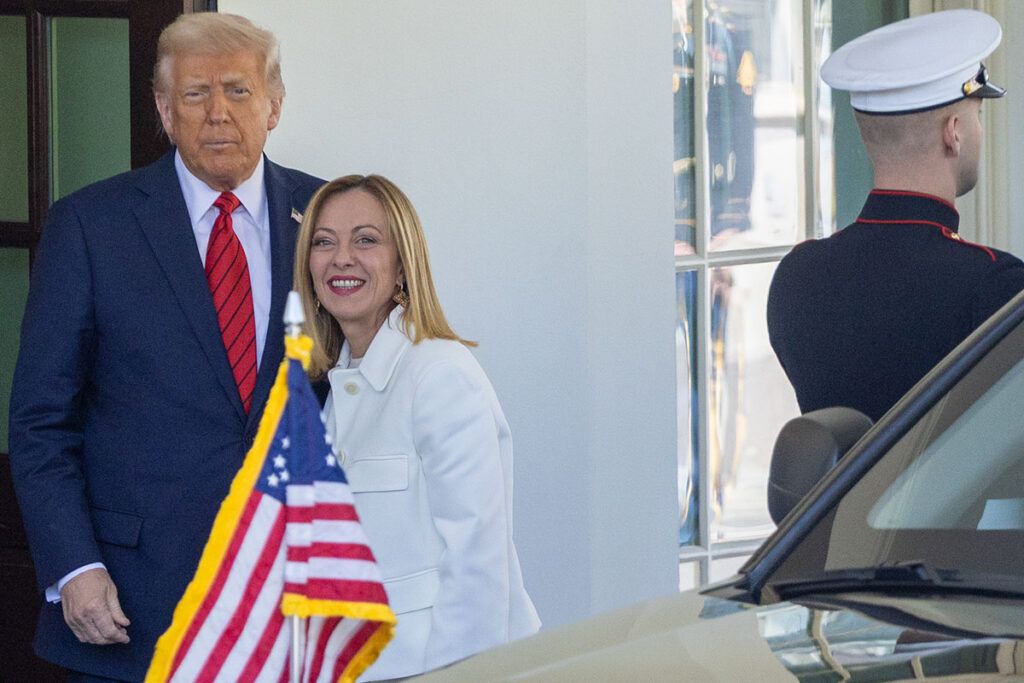 Meloni se planta: suspendió el acuerdo de defensa de Italia con Israel 2 Meloni se planta: suspendió el acuerdo de defensa de Italia con Israel