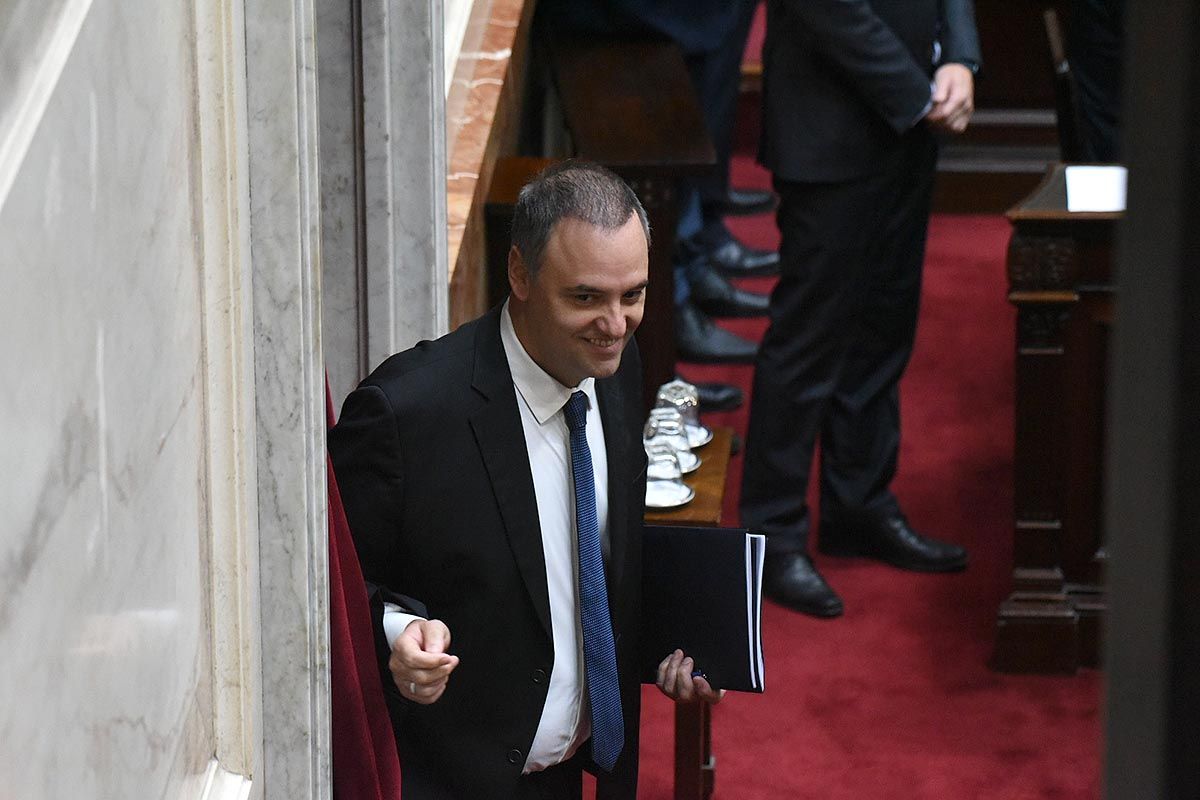 En el Congreso empiezan a creer que es posible conseguir la destitución de Adorni a través de la moción de censura