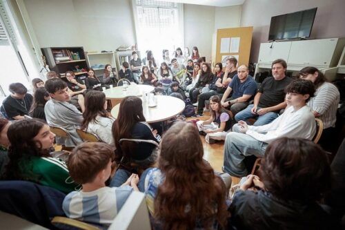 La comisión de Educación de la Legislatura se reunió para tratar la seguridad en las escuelas porteñas